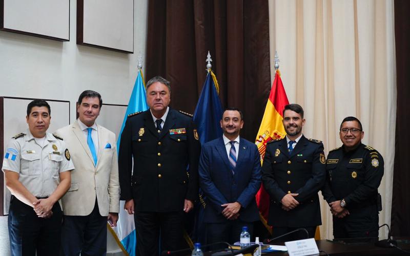 Guatemala y España trabajan en el fortalecimiento de capacitaciones antinarcóticas