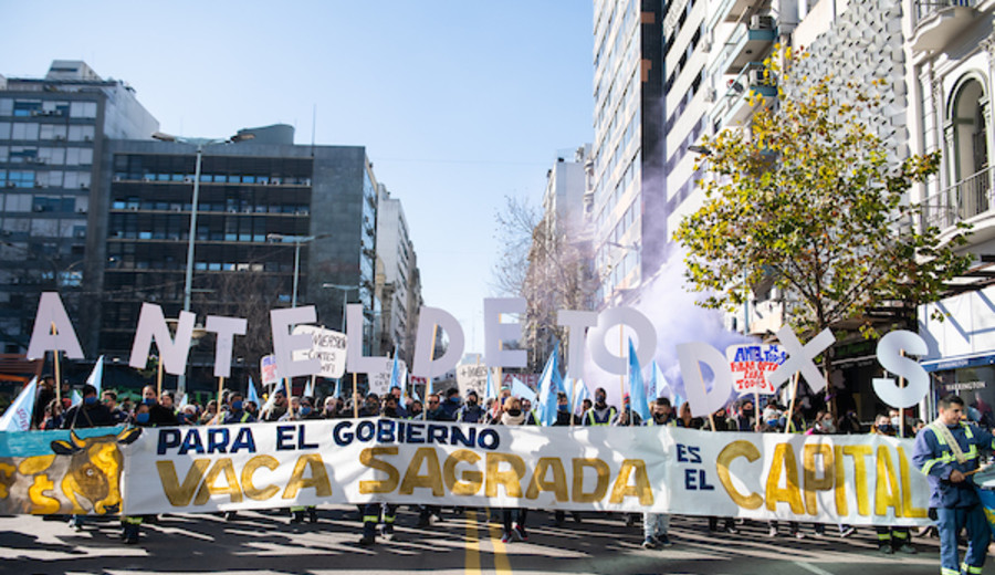 Call for strike against pension reform in Uruguay