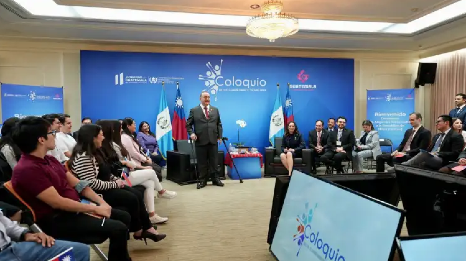 Presidente de Guatemala visita Taiwán para mejorar sus relaciones