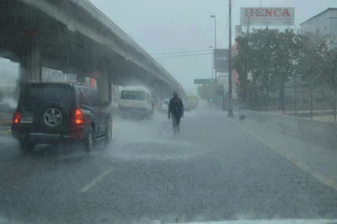 La République dominicaine maintient l'alerte dans 14 provinces en raison des pluies