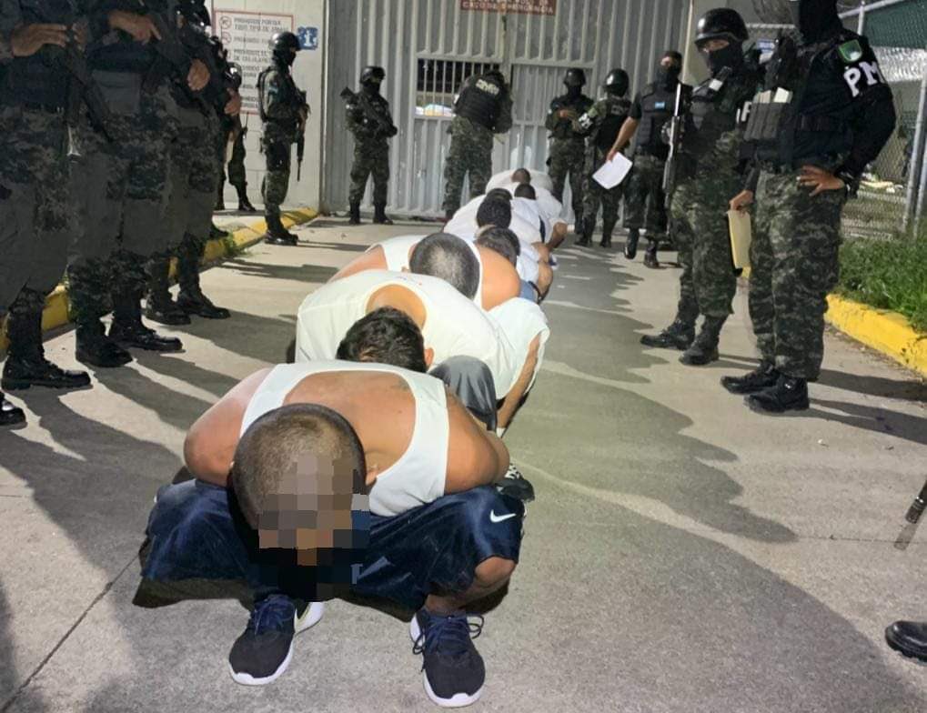 Honduras transfers 1,628 inmates to maximum security prisons