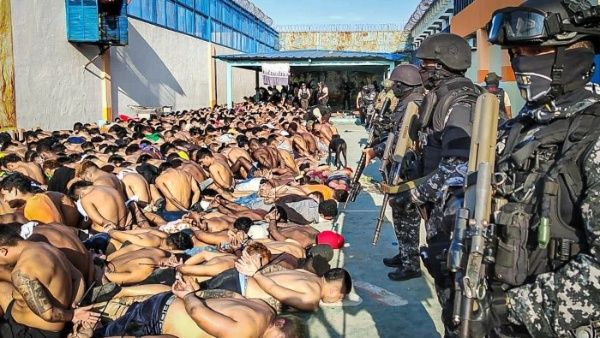 Le bilan s'élève à 31 morts dans la prison de Guayaquil (Équateur)