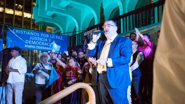 Presidente electo de Guatemala reinstituye proceso de transición en medio de investigaciones sobre Movimiento Semilla