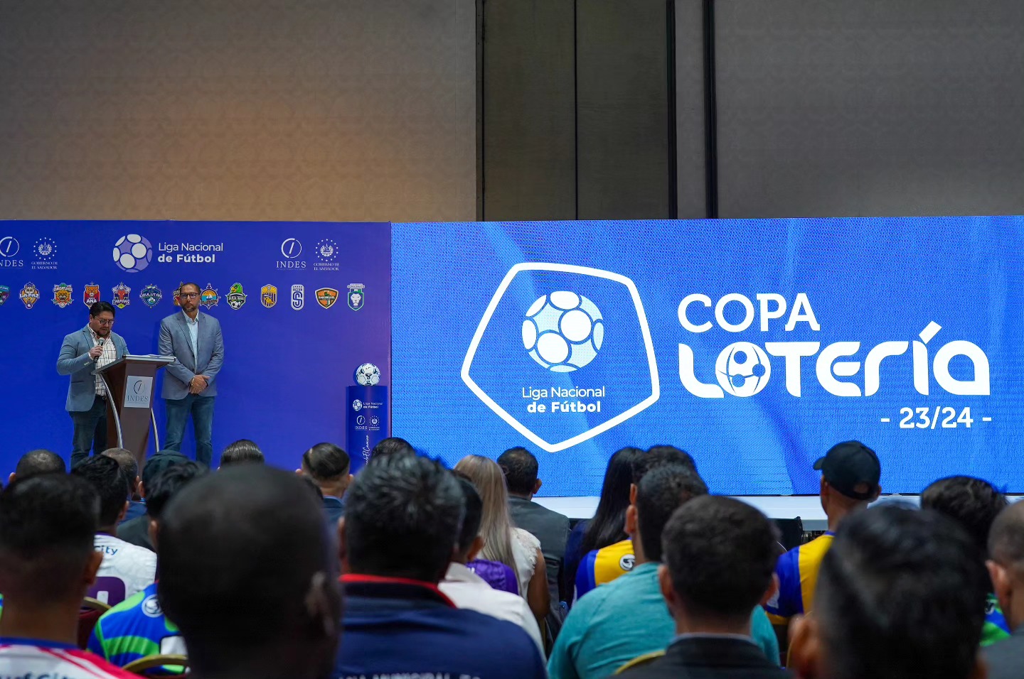 Inauguración de la Liga Nacional de Fútbol 2023-2024: La Copa Lotería promete emociones en El Salvador