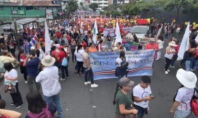 Multitudinaria marcha en Costa Rica rechaza medidas del Gobierno y su vínculo con organizaciones financieras internacionales